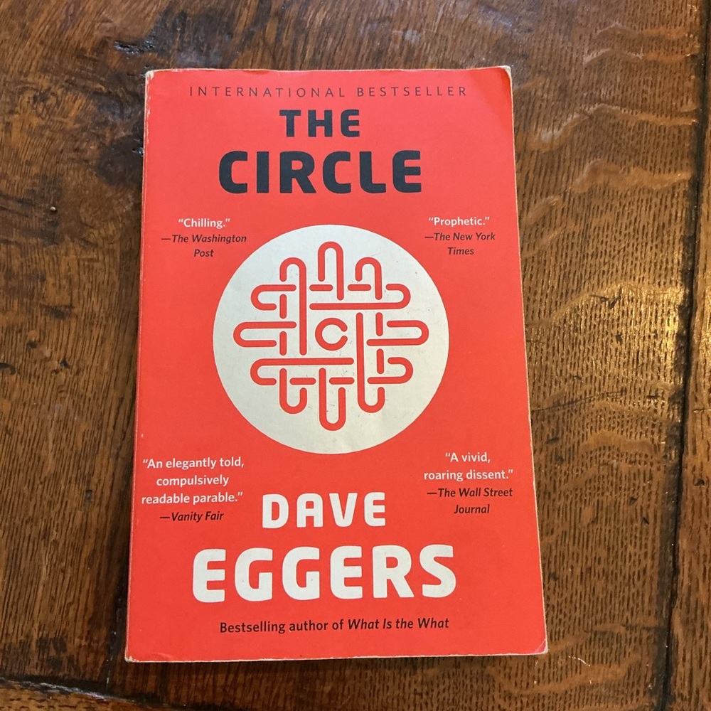 The Circle by Dave Eggers Paperback